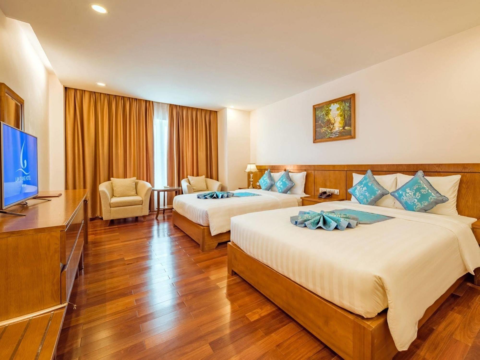 Lam Giang Hotel Vinh Zewnętrze zdjęcie