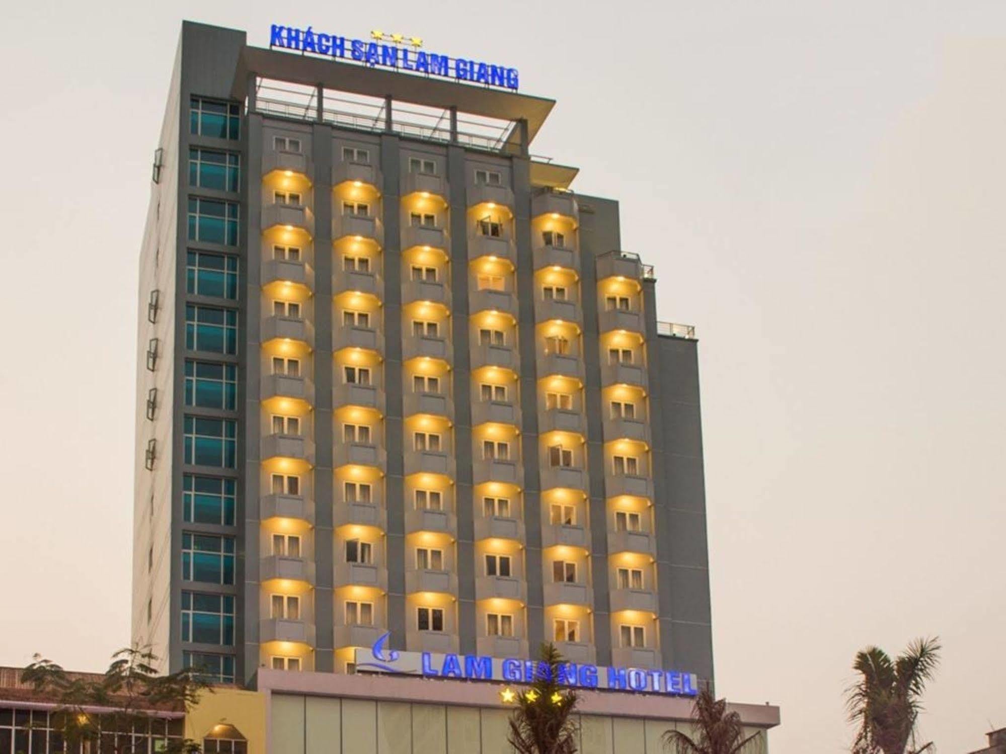 Lam Giang Hotel Vinh Zewnętrze zdjęcie